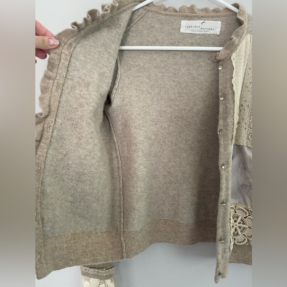 Fabrique Matinee oatmeal color cardigan - Picture 5 of 15